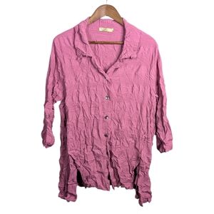 Chalet Kehlani Crinkle Button Front Shirt Top Large Pink Textured Travel T25181